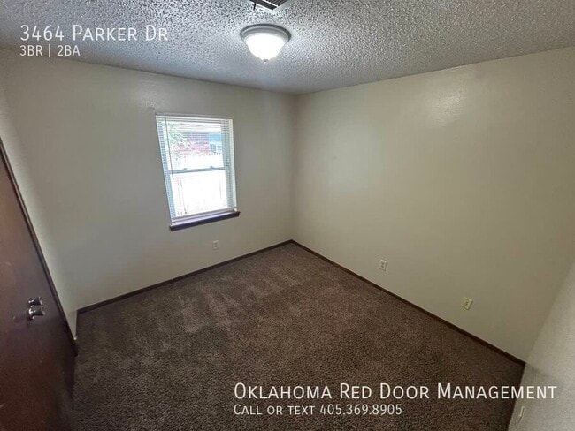 Building Photo - 3464 Parker Dr