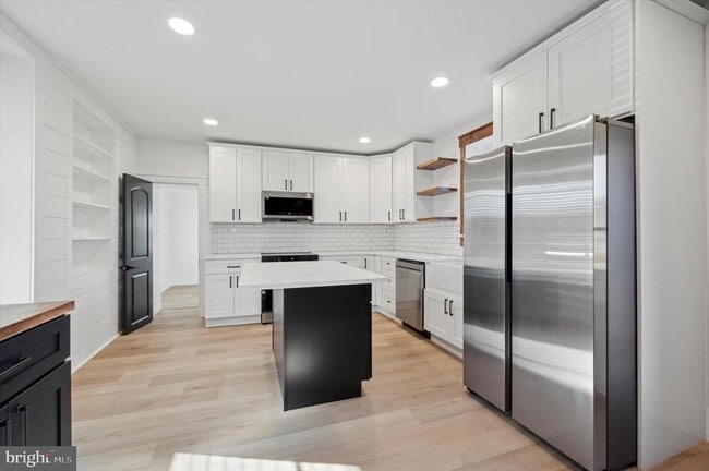 Building Photo - 503 N Bethlehem Pike