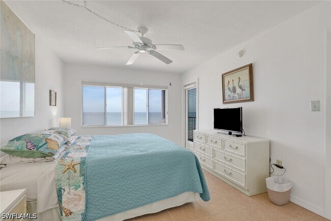Foto del edificio - 26340 Hickory Blvd