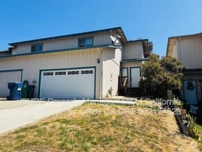 Building Photo - 124 Montebello Dr