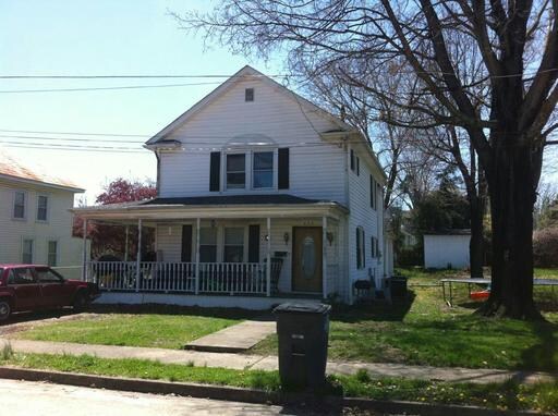 Primary Photo - 634 Arch St
