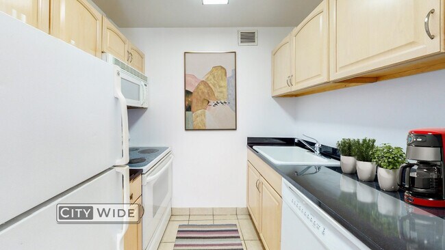 Building Photo - 340 East 29th Street