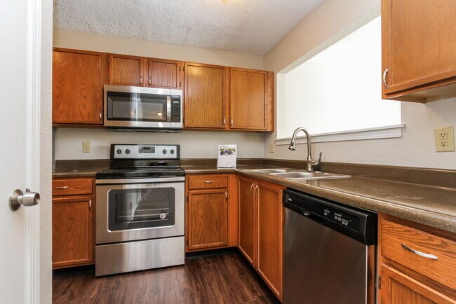 Building Photo - 4362 Fullwood Ct