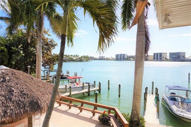 Foto del edificio - 386 Harbour Dr