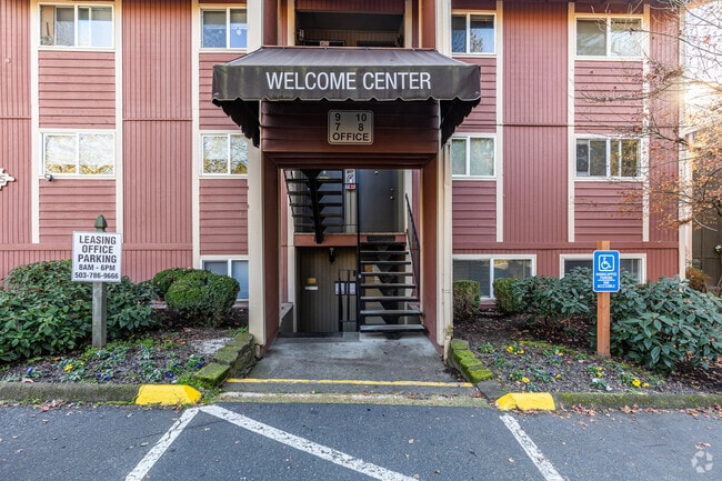 Building Photo - ReNew Johnson Creek