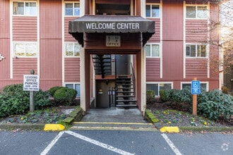 Building Photo - ReNew Johnson Creek