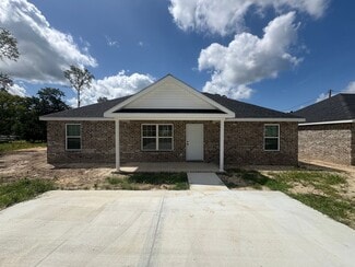 Building Photo - 1085 Hughes St