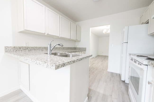 Building Photo - 3526 NE 148th Ave