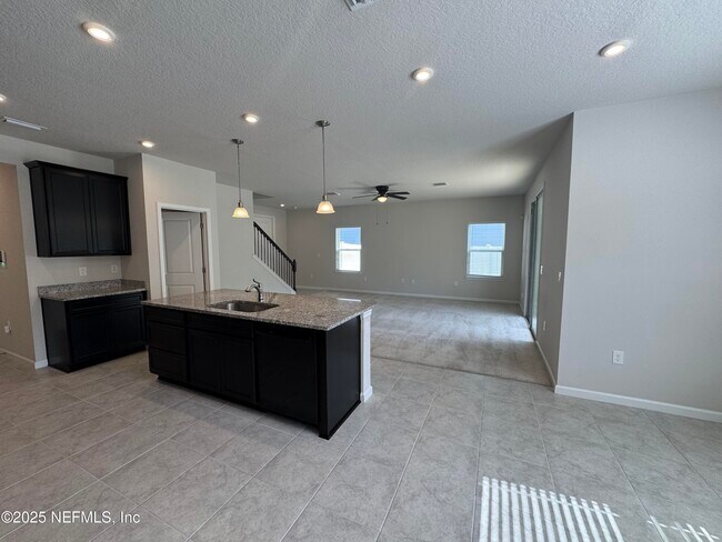Building Photo - 1530 Tan Tara Trl