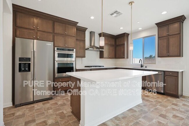 Foto del edificio - 25381 Luna Peak Rd