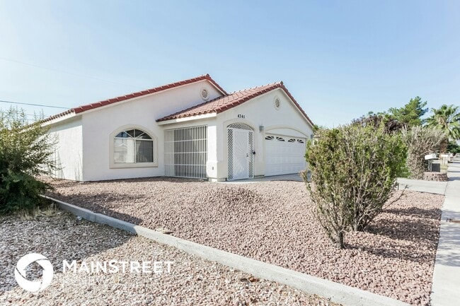 Foto del edificio - 4345 E Philadelphia Ave