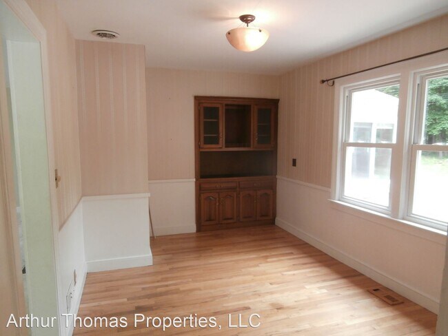 Foto del edificio - 3 br, 2 bath House - 14 Garden Lane