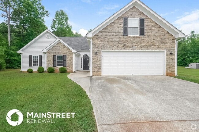 Building Photo - 135 Oak Meadows Dr