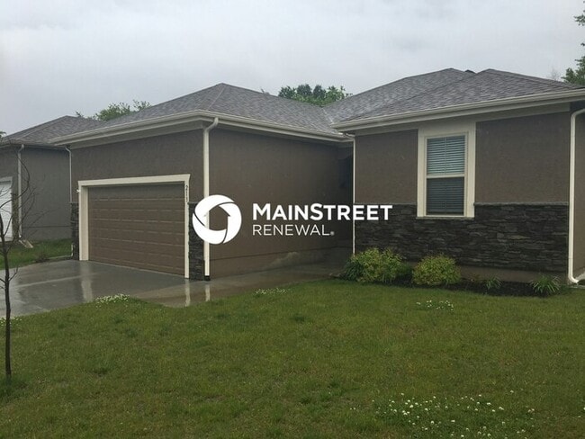 Building Photo - 4 Bedroom Pet-Friendly Home in Grain Valle...