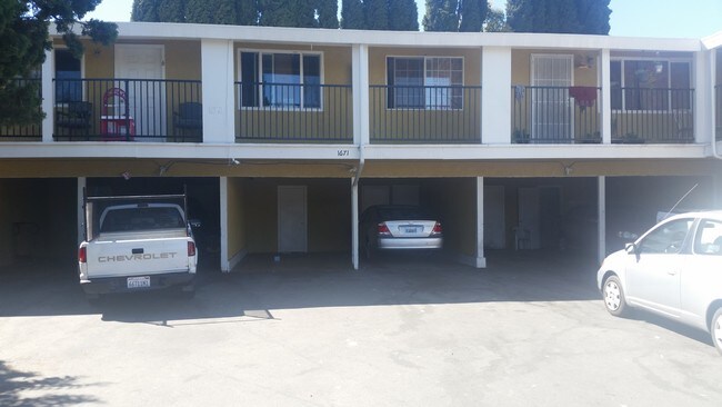 Foto del edificio - Haller Court Apartments