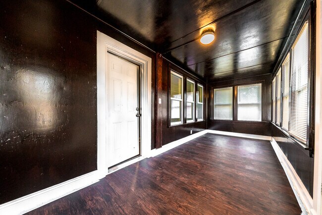 Foto del edificio - 8853 S Wallace St
