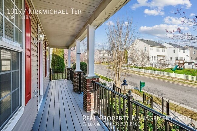 Foto del edificio - 13177 Kirkmichael Terrace