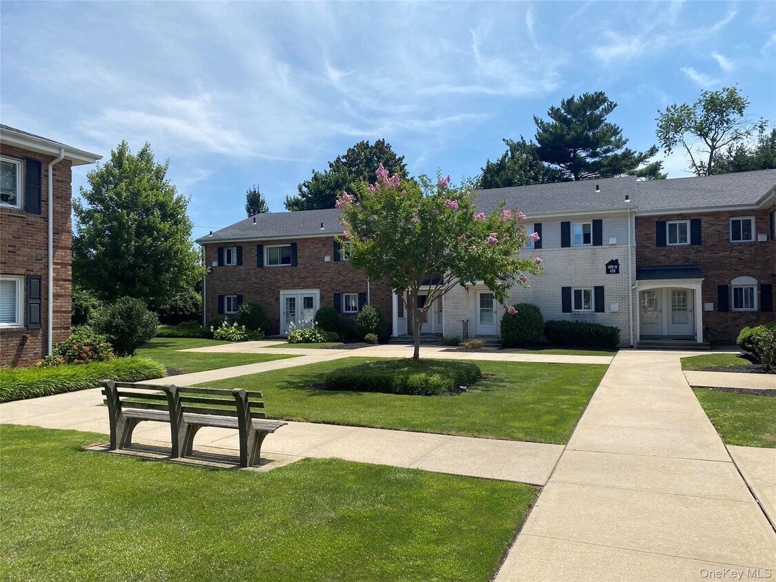 Foto principal - 152 Dawson Ln