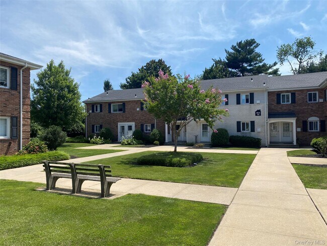 Foto del edificio - 400 Dawson Ln