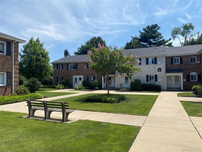 Building Photo - 520 Dawson Ln
