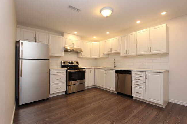 Photo du bâtiment - 628 Wilson Rd N