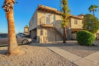 Building Photo - 17042 E Calle Del Oro