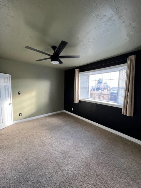 Foto del edificio - 2168 Madison St