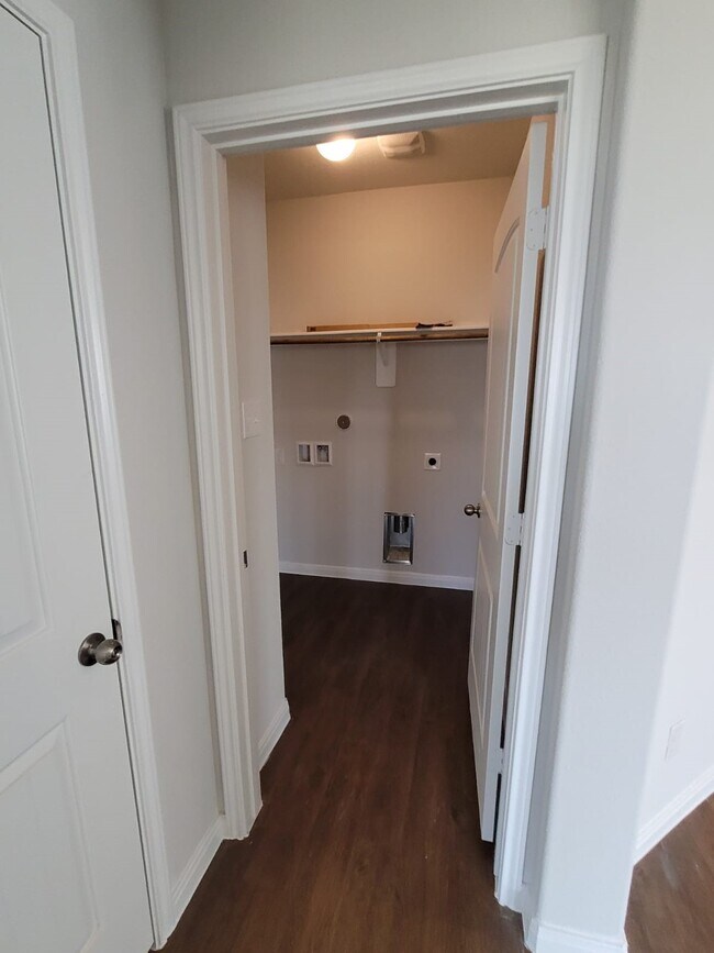 Foto del edificio - 4325 McGregor Blf Ln