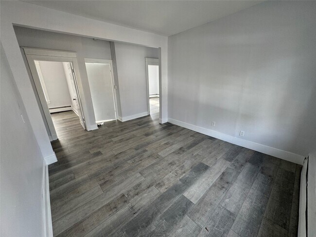 Foto del edificio - 28 Emma St