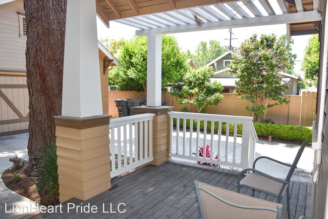 Foto del edificio - 3 br, 2 bath House - 227 North Cleveland