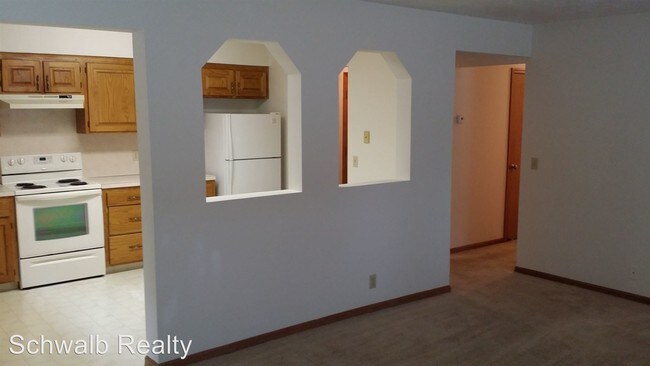 Building Photo - 11919 Cryer Ave