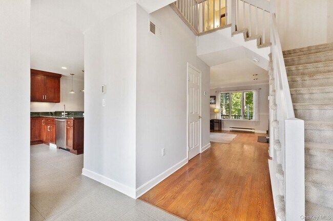 Foto del edificio - 56 Krystal Dr