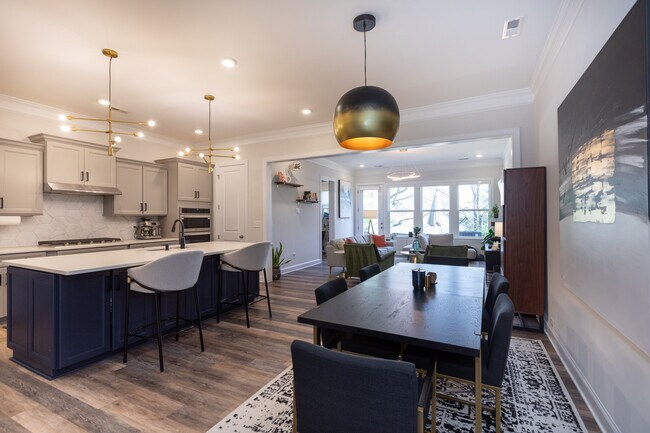 Photo - 4807 Blanchard Wy Townhome