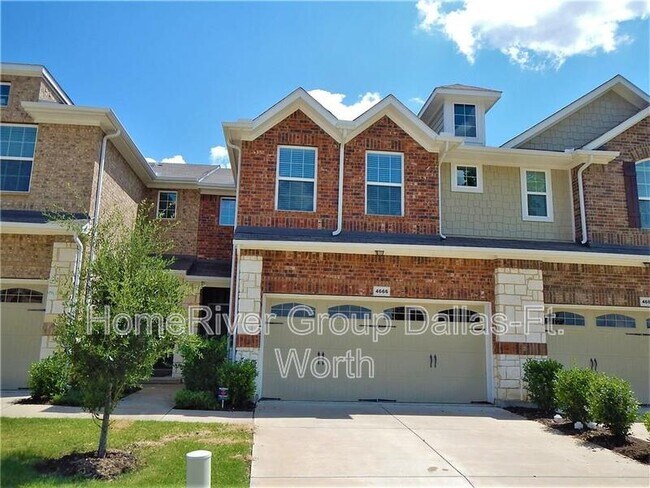 Foto del edificio - 4666 Penelope Ln