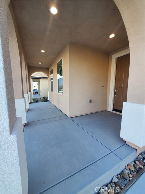 Building Photo - 13328 Macaw Pl