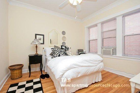 Foto del edificio - 527 W Aldine Ave