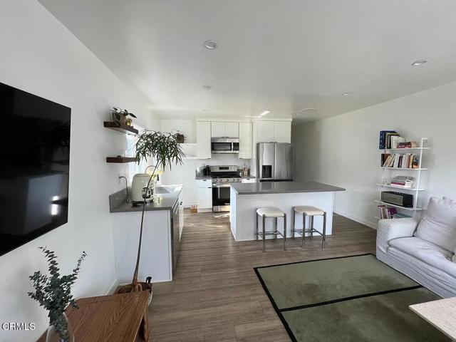 Foto del edificio - 3932 Brunswick Ave