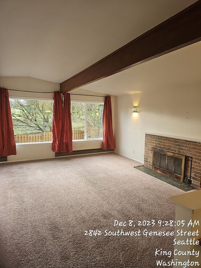 Foto del edificio - Genesee area home for rent - 4 bedrooms an...