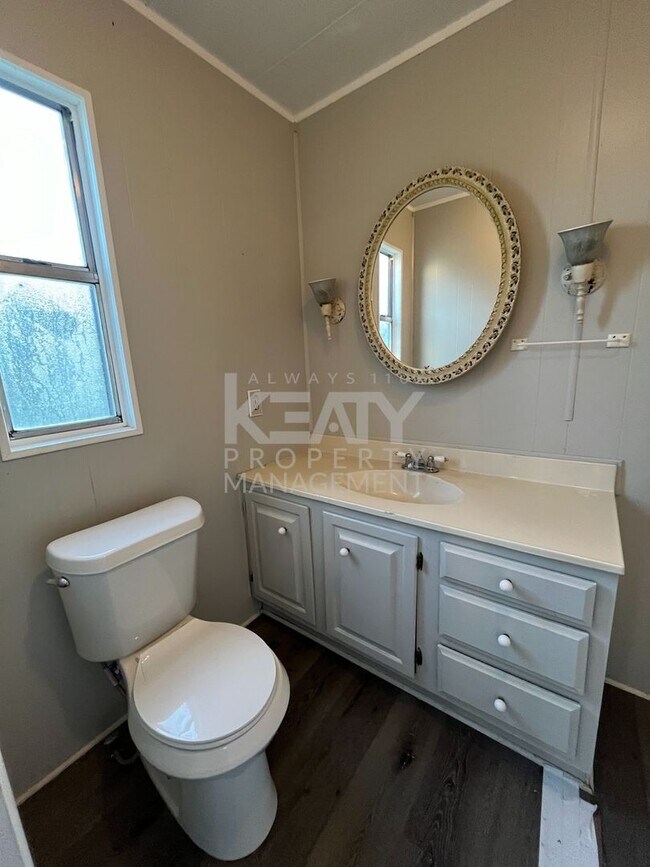 Foto del edificio - 3 bedroom Mobile Home Now Available!