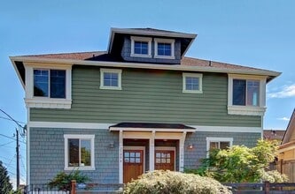 Building Photo - 2300 14th Ave S