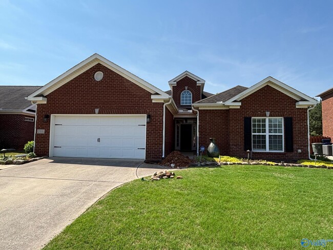 Foto del edificio - 15110 Lakeside Trail SW