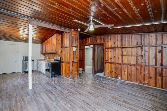 Foto del edificio - 205 Brushy Creek Rd