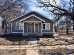 Foto principal - 2/1 Duplex With a Large Fenced in Back Yard