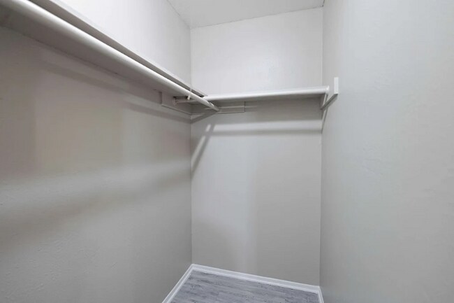 Foto del edificio - 531 Bedford Rd