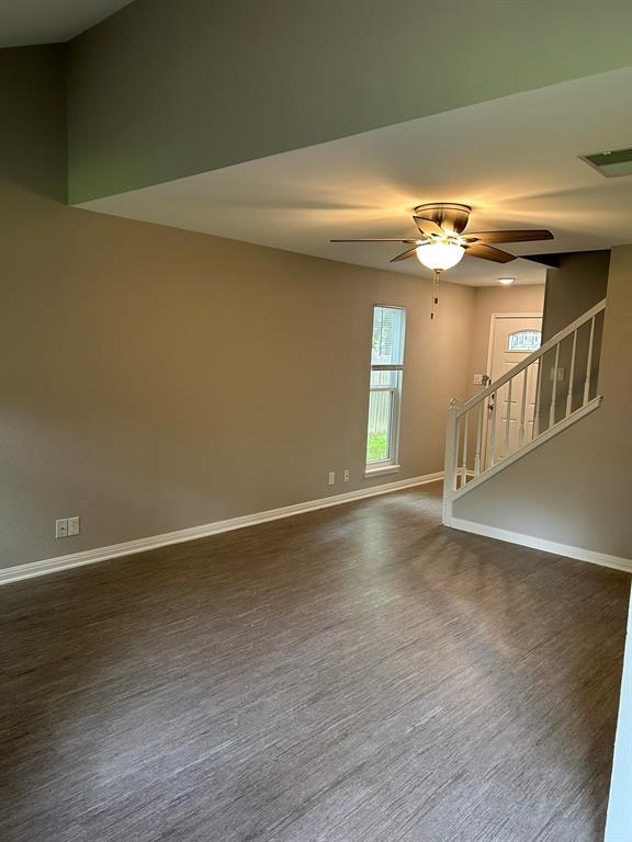 Building Photo - 11700 Sierra Nevada Ln
