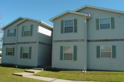 Campus Square Apartments - 609 E Campus Drive - Meadow Ridge Townhomes