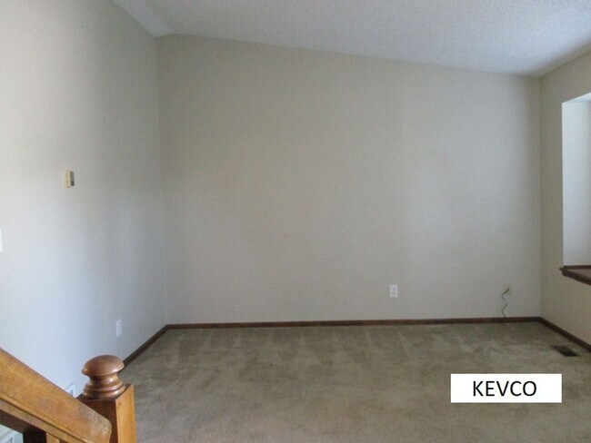 Foto del edificio - Beautiful Three Bedroom Home!