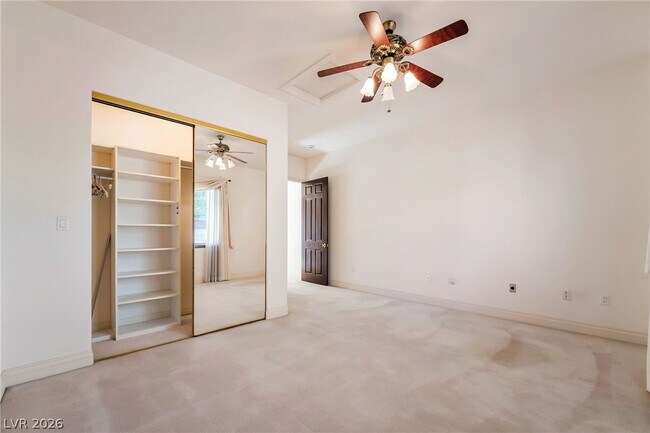 Foto del edificio - 27 Grand Miramar Dr