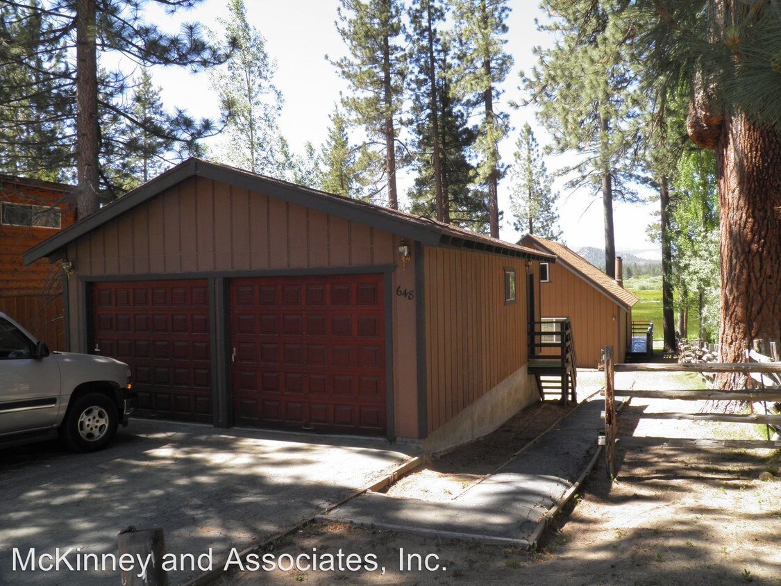Primary Photo - 3 br, 2 bath House - 648 El Dorado Av.