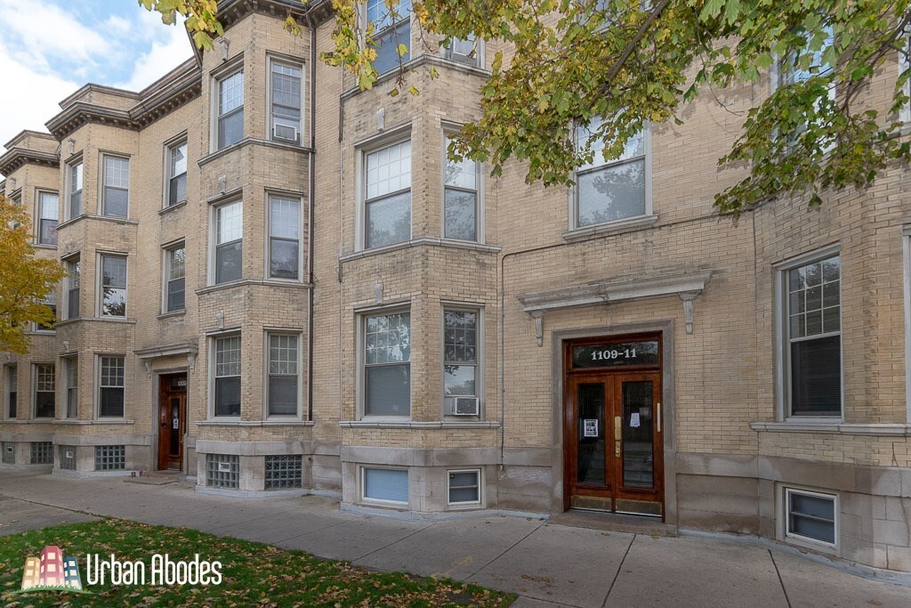 Primary Photo - 1111 W Grace St